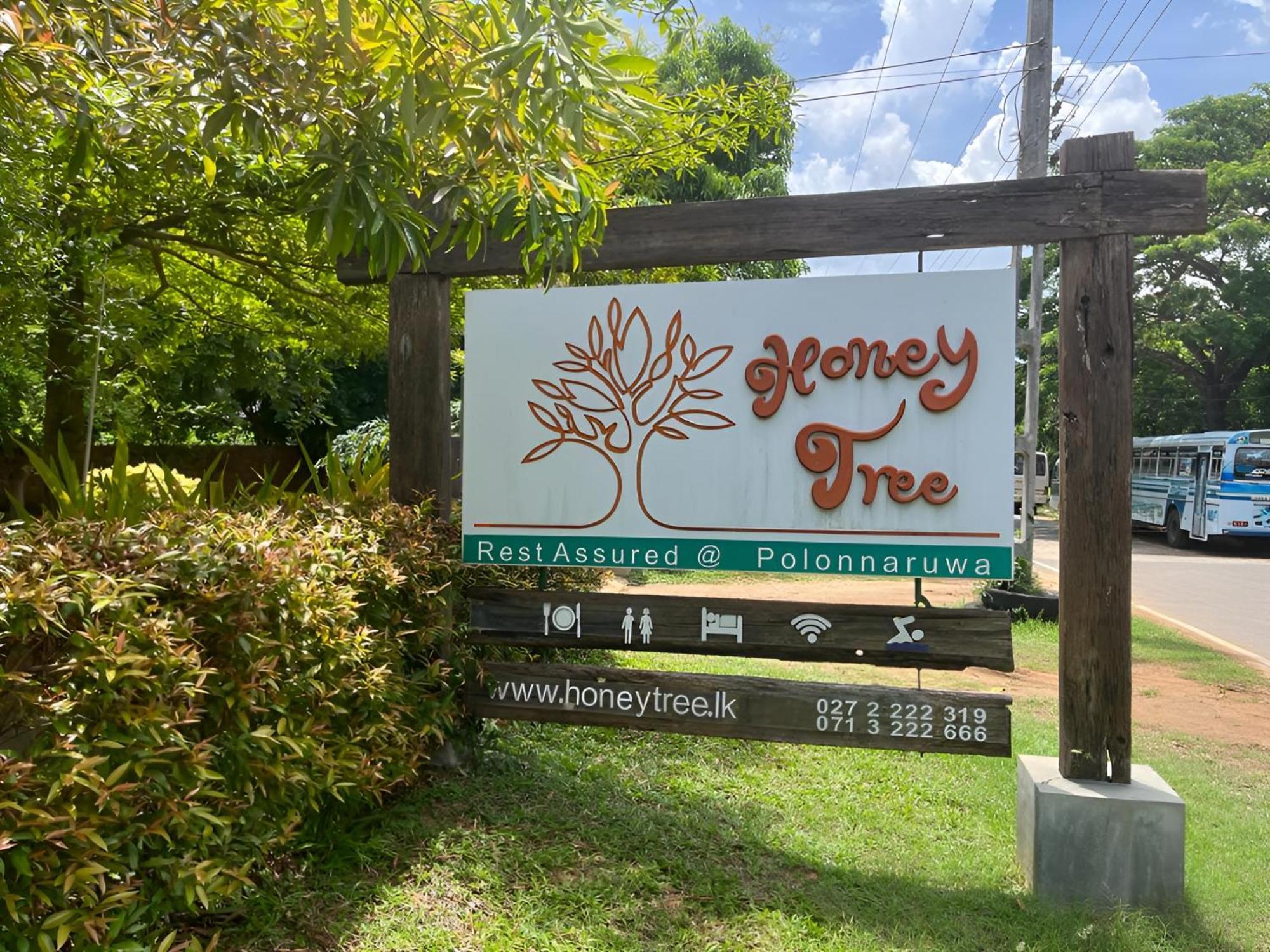 Honey Tree Polonnaruwa Otel Dış mekan fotoğraf